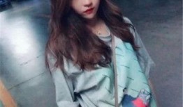 网红爱婷哥吃瓜图片,揭秘娱乐圈最新热点